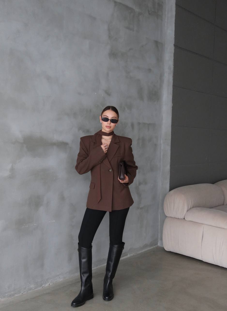 Padded Shoulder Blazer