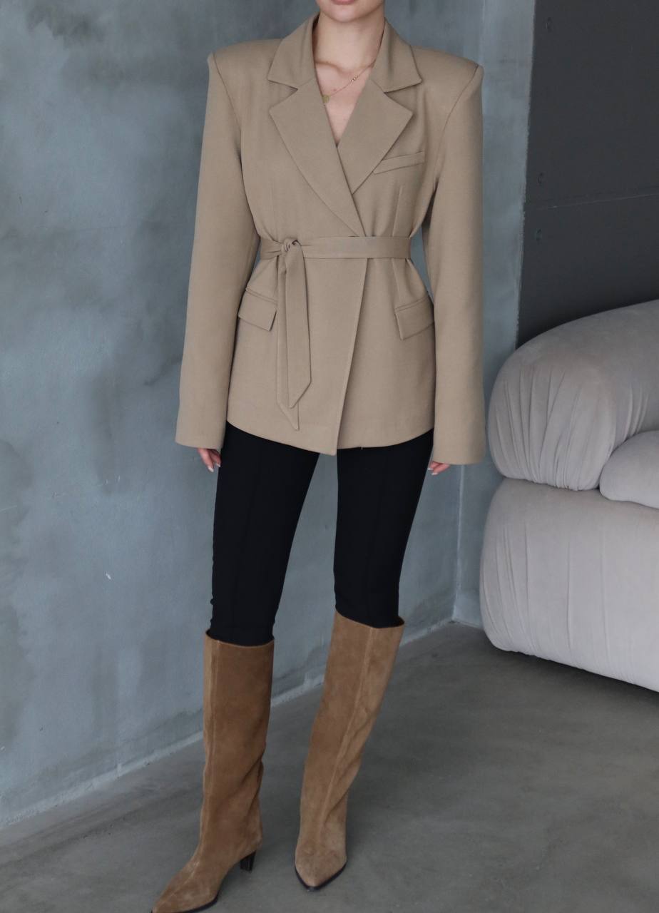 Padded Shoulder Blazer